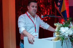 IMG-78f021fd141c0f95d29cc6e752077b21-V