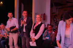 IMG-c0b07bc54bc10cc6cb307a4ef51ebb3b-V